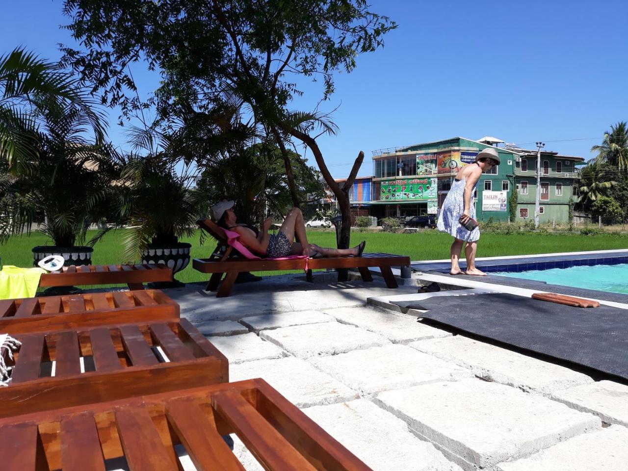 Traveller'S Home Hotel ทิซซามาฮารามา ภายนอก รูปภาพ
